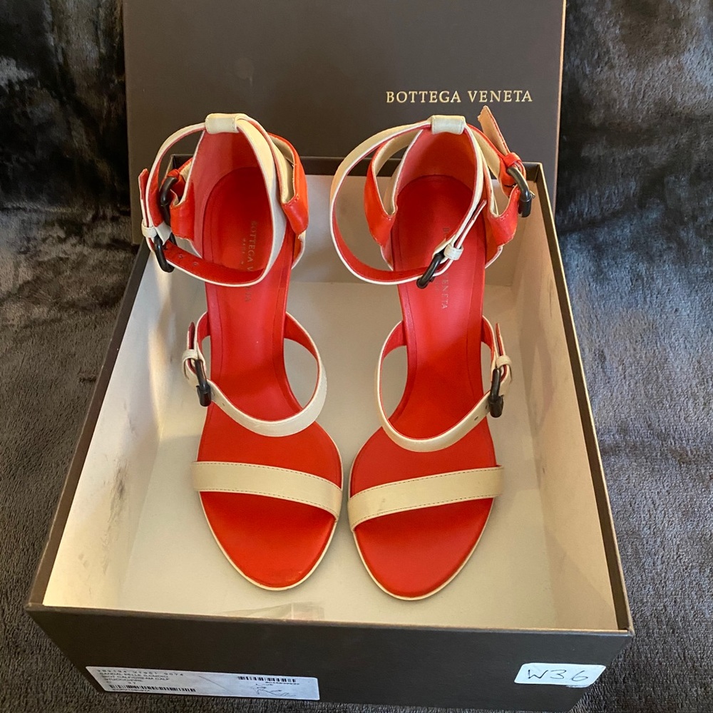 Bottega Veneta shoes